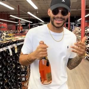 Meet your Posher, Mitchell